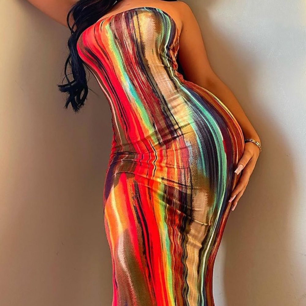 Work Of Art Dress - Red/Multi, Size L Fashion nova